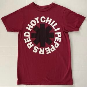 Red Hot Chili Peppers Tshirt Size M Maroon 100% Cotton Concert Band Spellout